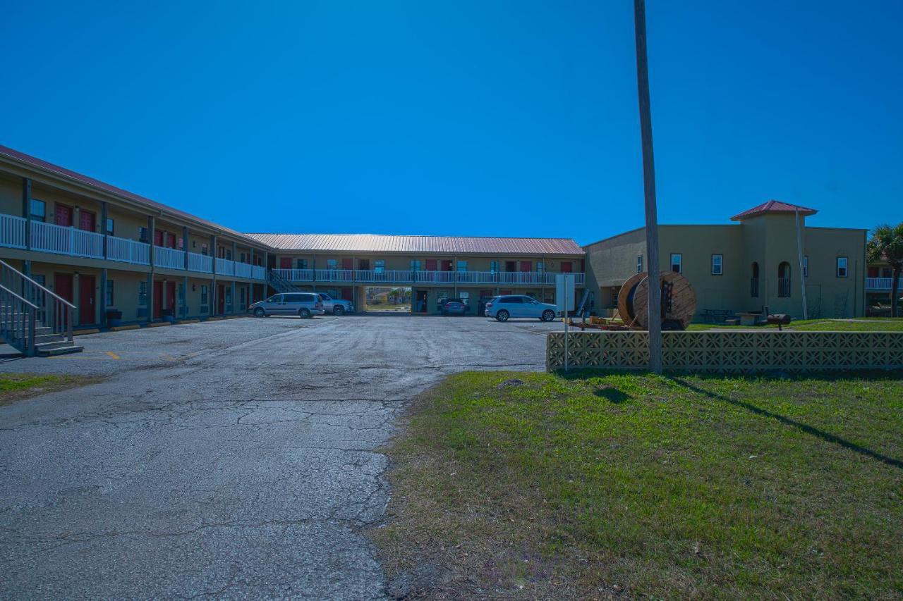 Days Inn By Wyndham アランサス・パス エクステリア 写真