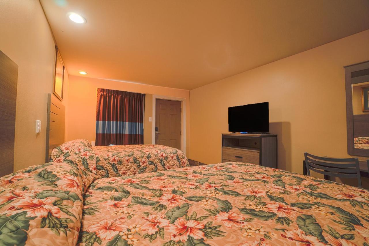 Days Inn By Wyndham アランサス・パス エクステリア 写真