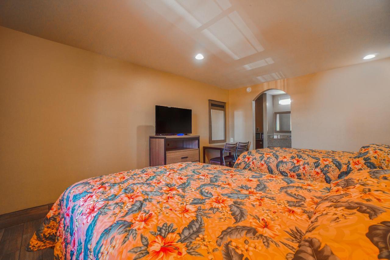 Days Inn By Wyndham アランサス・パス エクステリア 写真