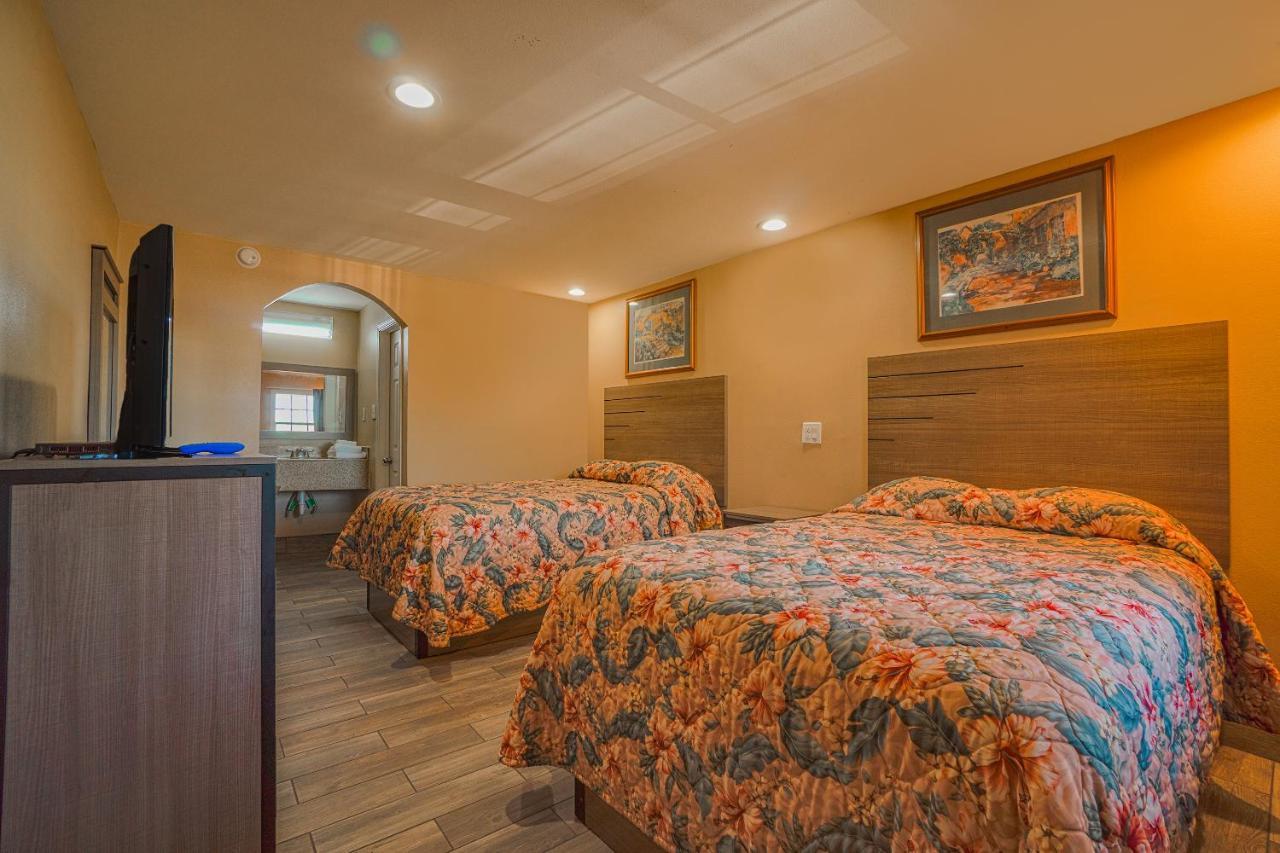 Days Inn By Wyndham アランサス・パス エクステリア 写真