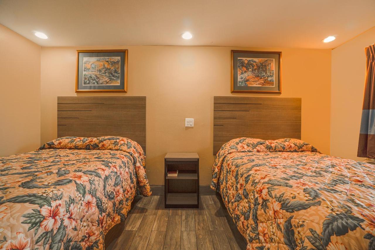 Days Inn By Wyndham アランサス・パス エクステリア 写真
